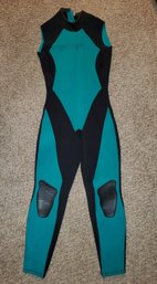 Ski Warm Ladies Size Medium Wetsuit