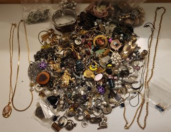 Mixed Jewelry Lot