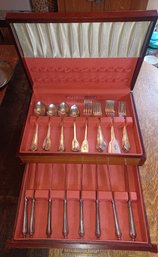 Pottery Barn 40pc Set Silverware Set