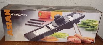 Asian Traditions Professional Mandolins Slicer