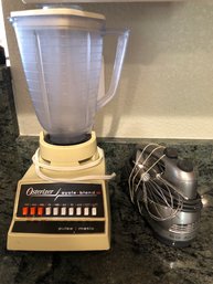 Osterizer Blender & Kitchen Aid Hand Mixer W Attachments