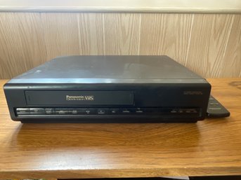 Panasonics VHS With Remote