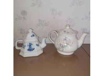 Tea Pot X2