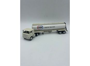 Toy Truck 18 Wheeler