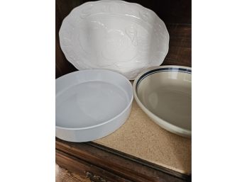 3 Ceramic Serving Bowls & Platters