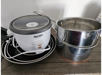 Cookware Pots/Pans And A Rice Cooker