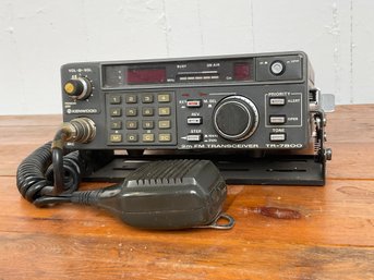 05 Kenwood TR-7800 2m FM Transceiver