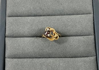 023 Vintage 14k Gold Garnet Diamond Chip Ring Size 4.75