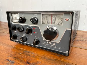 15 R.L. Drake Sidebar Transceiver Model TR-3