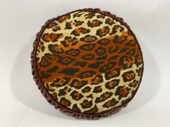 194 Round Leopard Print Velvet Embroidered Throw Decorative Pillow
