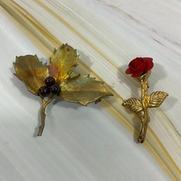 056 Lot Of Two Vintage Brooch Pendants, Rose Pin, Holly Leaf And Berries Pin