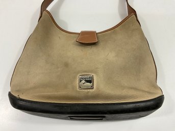 126 Vintage Dooney Bourke Beige Leather Shoulder Bag Purse