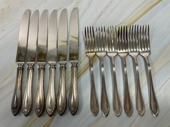 099 Community Deluxe Stainless Steel Silver Plated Monogrammed Set Of Flatware