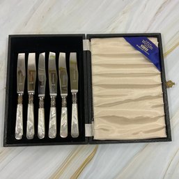 112 Viners Of Sheffield Mother Of Pearl Handle Knives Set Of Six
