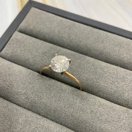 196 14k Gold Solitaire Clear Gemstone Ring Size 12