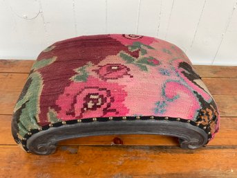 081 Vintage Upholstered Carpet Pink And Green Black Stained Wood Foot Stool Bench