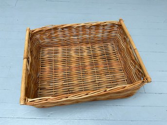 119 Vintage Wicker Basket