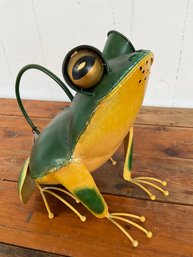 175 Metal Green Tree Frog Garden Plant Watering Can