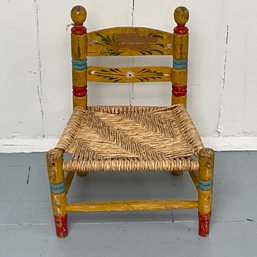 #38F Vintage Mexican Folk Art Children's Chair