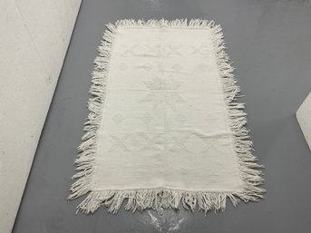 115 White Throw Wool Rug W/ Fringe