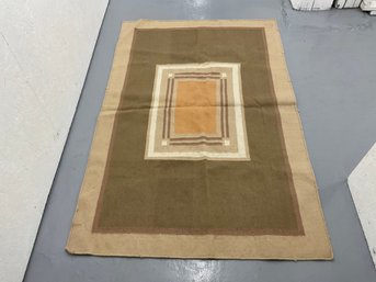 116 Beige Colored Wool Area Rug