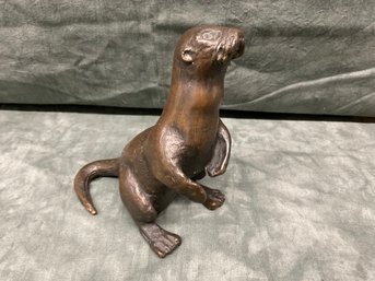 037 Bronze Standing Otter Door Stopper
