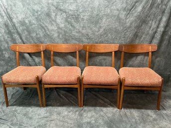 046 Set Of 4 Mid-Century Modern Red/Orange Polka Dot Print  Chairs