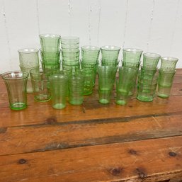 #115RC Antique Lot Of 31 Green Depression Glass Juice Tumblers Glasses