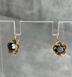 018 Vintage 10k Gold Unmarked Hematite Flower Earrings