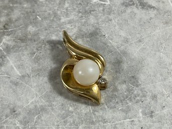 025 Vintage 14k Gold Pearl Diamond Chip Appraised Necklace Pendant