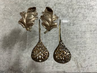 046 Vintage Sterling Silver Earrings, Filigree Drop Earrings, Leaf Clip Ons