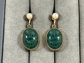 047 Vintage Gold Filled Jade Carved Scarab Pearl Twist On Earrings