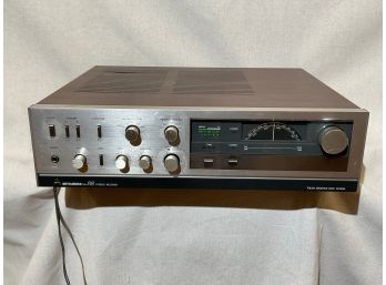 (QA30) Vintage Mitsubishi Stereo Receiver Model #DA R8