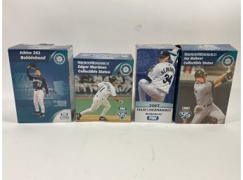 Lot Of (4) Mariners Figures Ichiro, Martinez, Buhner (#126)