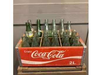 Vintage Coca Cola Box With 19 Vintage Soda Bottles (No Shipping)