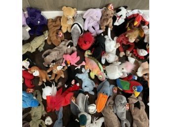 Lot Of 100 Assorted Beanie Babies  Most New With Tags (Shipping)