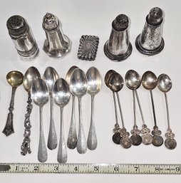 Mixed Sterling Silver & Silver Plate 19 Piece Lot