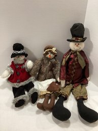 Flapper Style Plush Snowmen