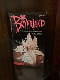 1990 RL Stine The Boyfriend Book