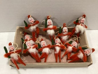 Vintage Creepy Pipe Cleaner Santas