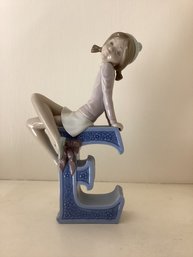 Lladro Aalphabet Girl Letter E