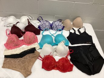 Mixed Lingerie Incl. Victorias Secret