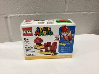 Sealed Lego Super Mario Propeller Mario