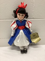 Seymour Mann Snow White Storybook Collection Doll