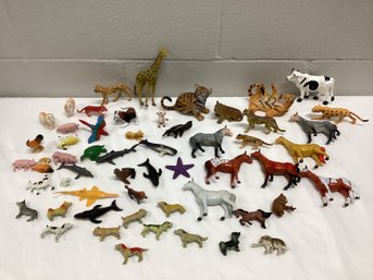 Collection Of Rubber Animals Incl. Sea Creatures, Jungle, Dogs