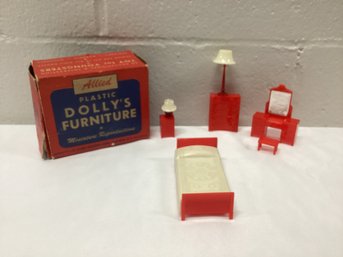 Allied Dollys Furniture Bedroom Set No. 300/1