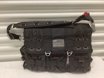 Oakley Tactical Field Gear Heavy Duty Messenger Bag