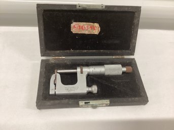 Starrett Machinist Micrometer No. 220RL