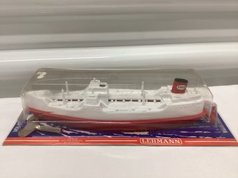 Lehmann Western Germany Wind Up Motorized Ship