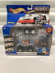 2000 Hot Wheels Mustang Mechanix In The Box